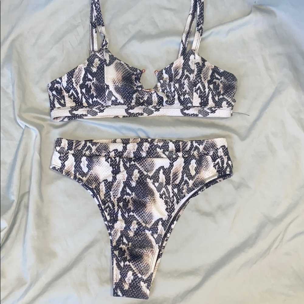 snake skin bikini!
